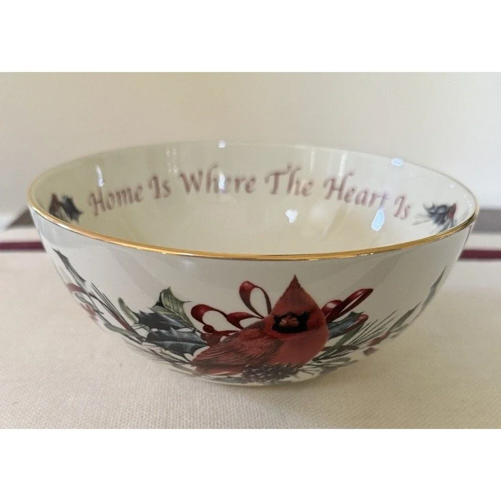 Lenox Winter Greetings Sentiment Bowl “Home Is Where The Heart Is”